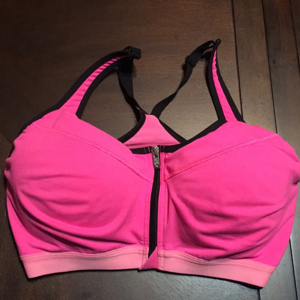 Victoria’s Secret VSX sport bra